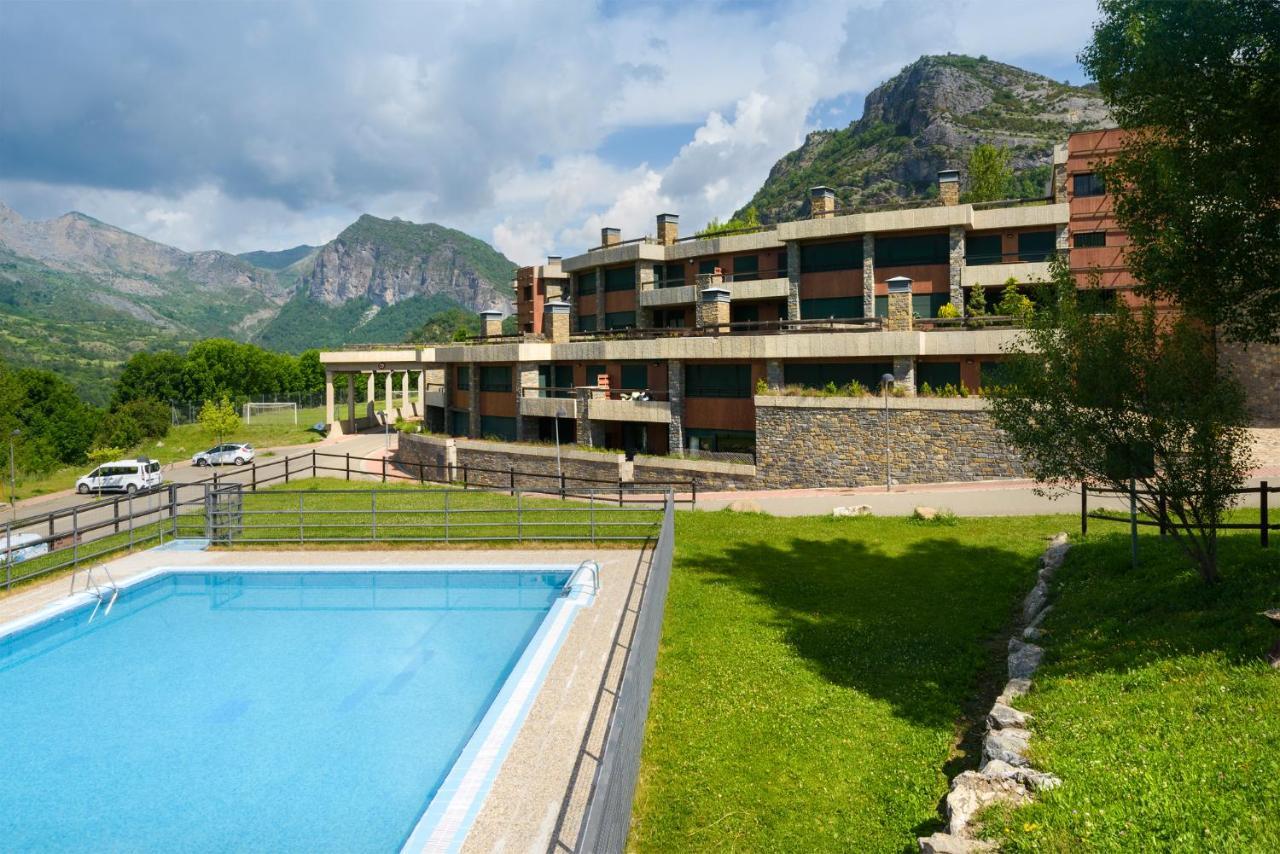 Pena Sabocos II Apartamento Turistico Panticosa Buitenkant foto